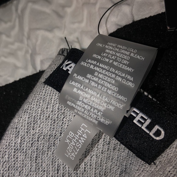 Karl Lagerfeld Black & Gray Rectangular Scarf Studded Eiffel Tower & Choupette - Picture 15 of 16